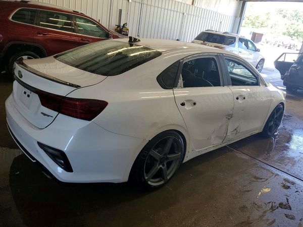 2021 KIA FORTE GT