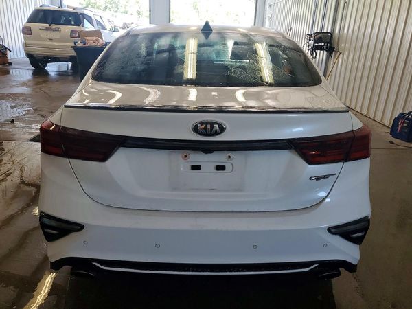 2021 KIA FORTE GT