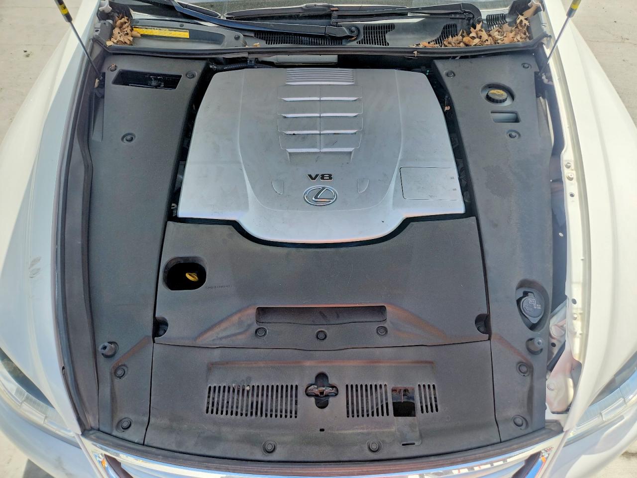 2015 LEXUS LS 460