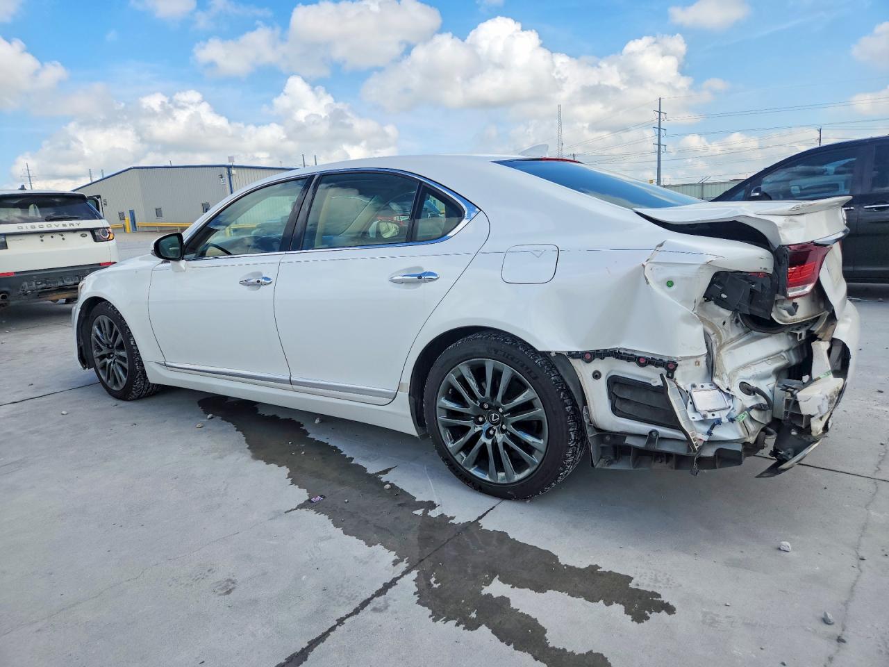 2015 LEXUS LS 460