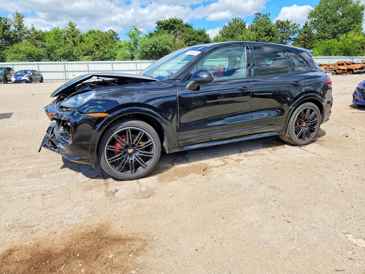 2014 PORSCHE CAYENNE GTS