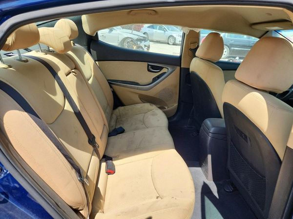 2013 HYUNDAI ELANTRA