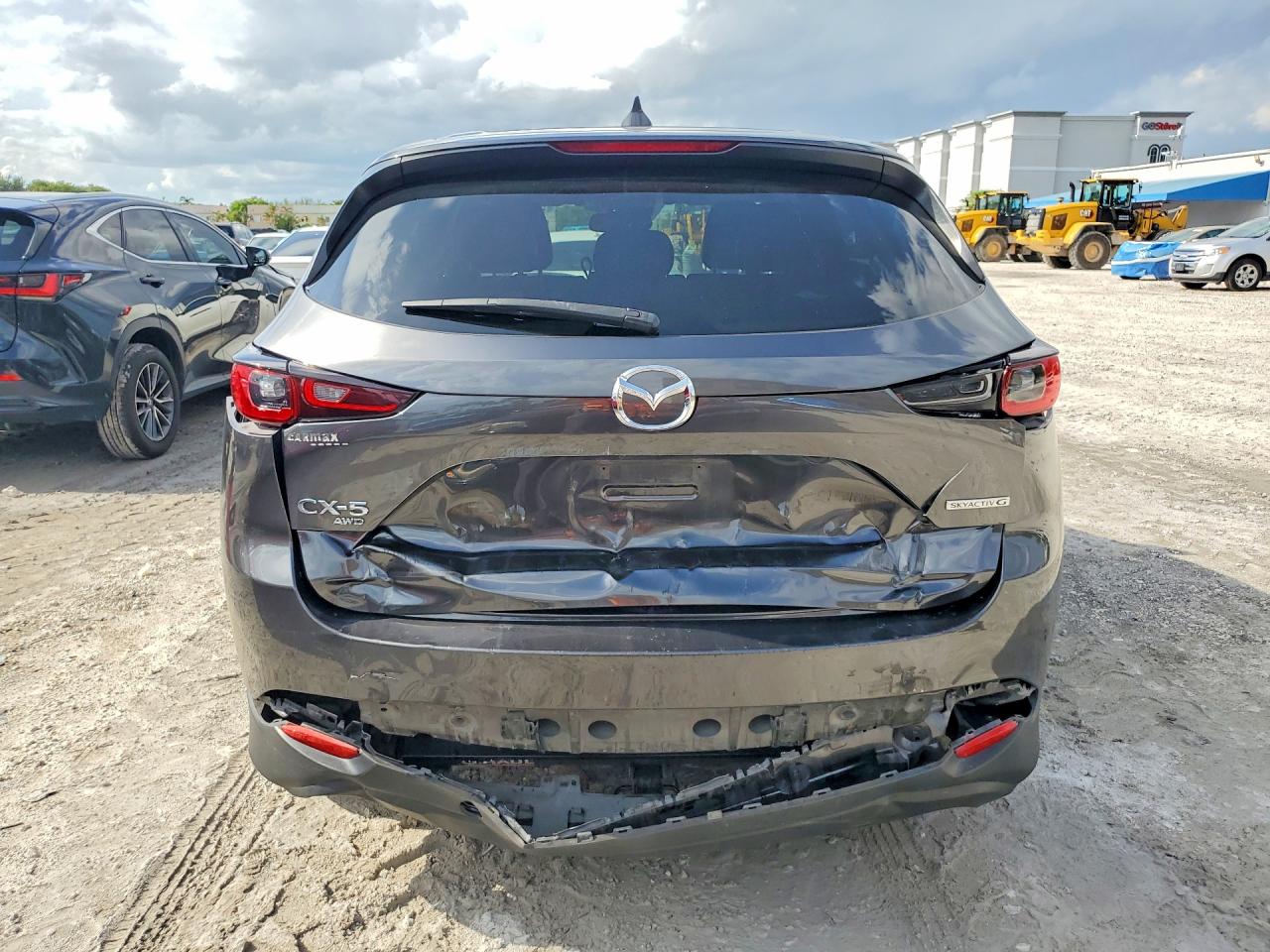2022 MAZDA CX-5 Premium Package