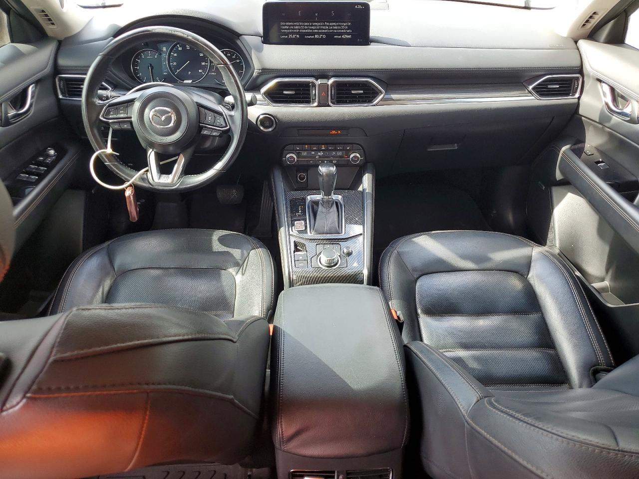 2022 MAZDA CX-5 Premium Package