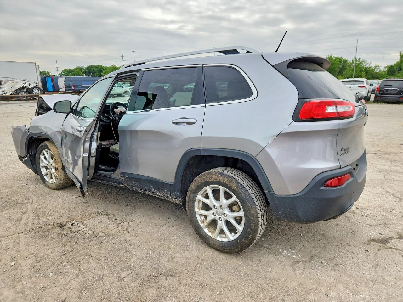 2016 JEEP CHEROKEE LATITUDE FWD