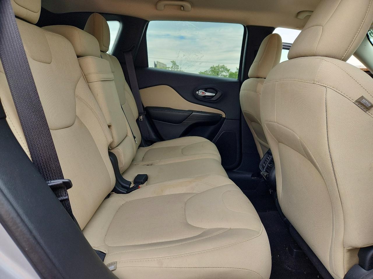 2016 JEEP CHEROKEE LATITUDE FWD