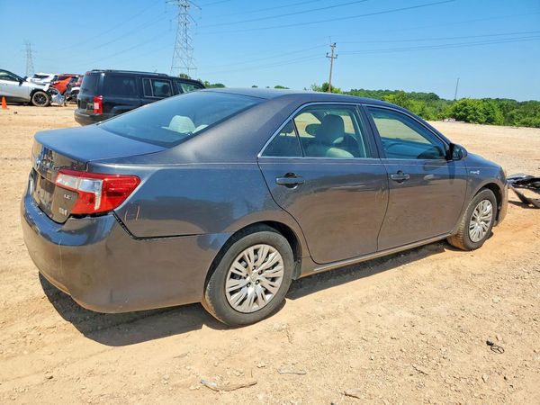 2013 TOYOTA CAMRY Hybrid