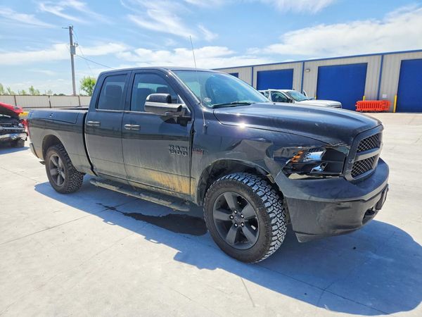 2014 RAM 1500 ST