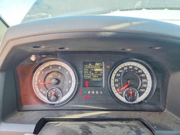 2014 RAM 1500 ST