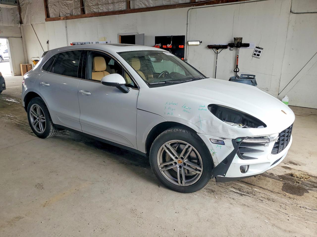 2018 PORSCHE MACAN Macan S