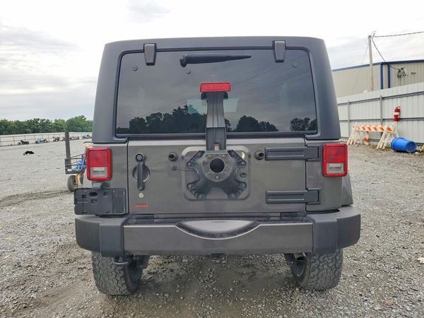 2018 JEEP WRANGLER UNLIMITED Unlimited Sahara