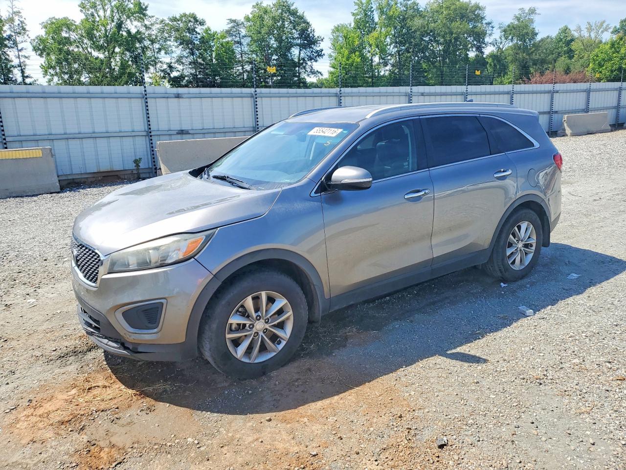 2017 KIA SORENTO L, LX