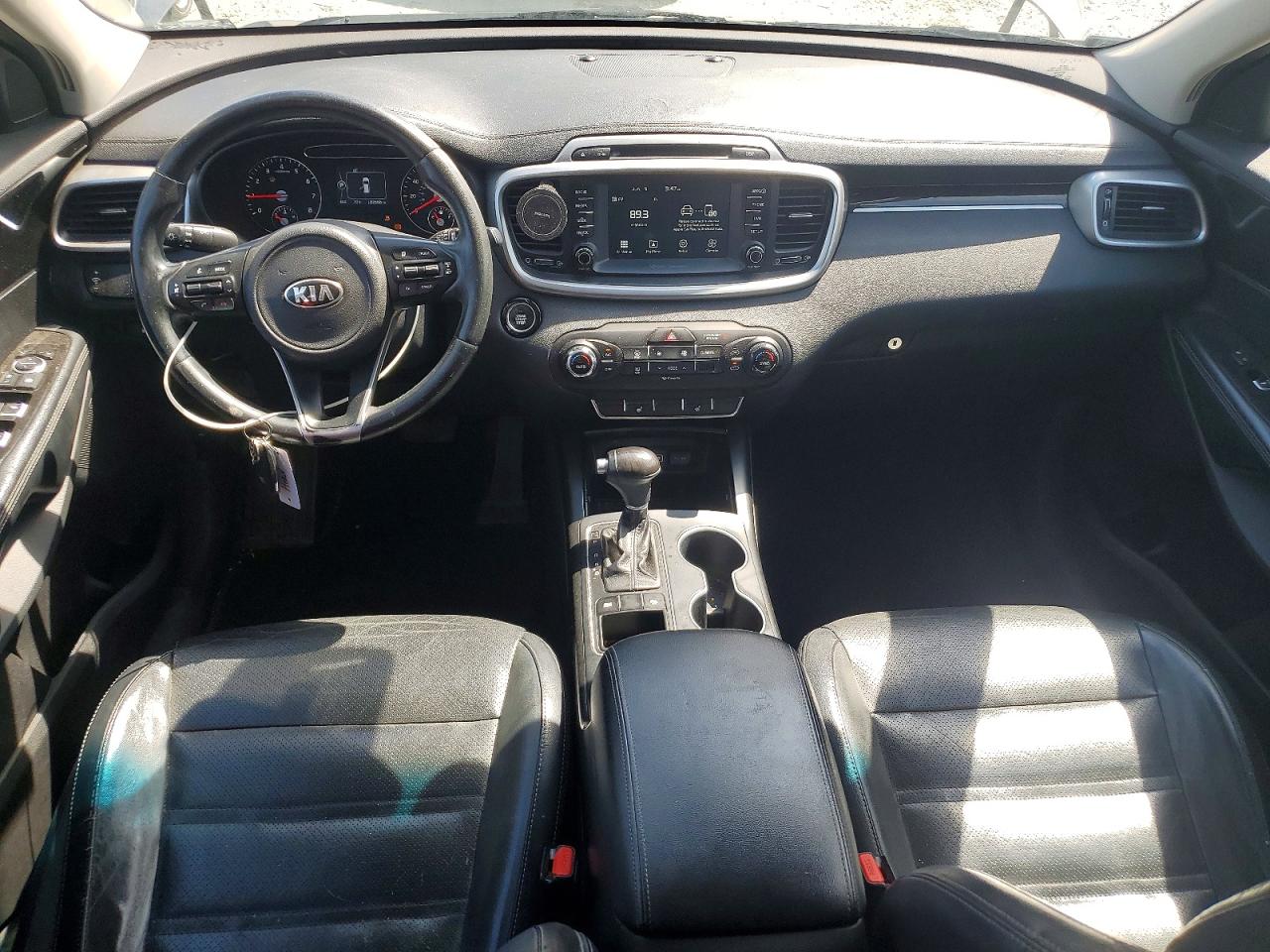 2017 KIA SORENTO L, LX