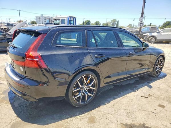 2024 VOLVO V60 Polestar Engineered