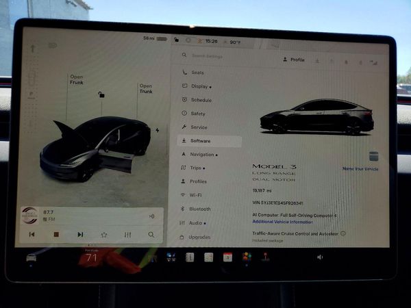 2025 TESLA MODEL 3