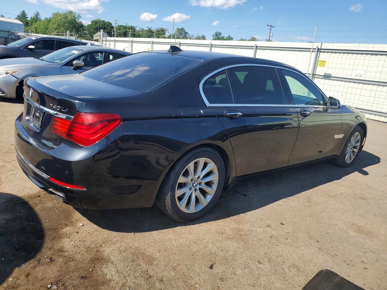 2015 BMW 740 xDrive