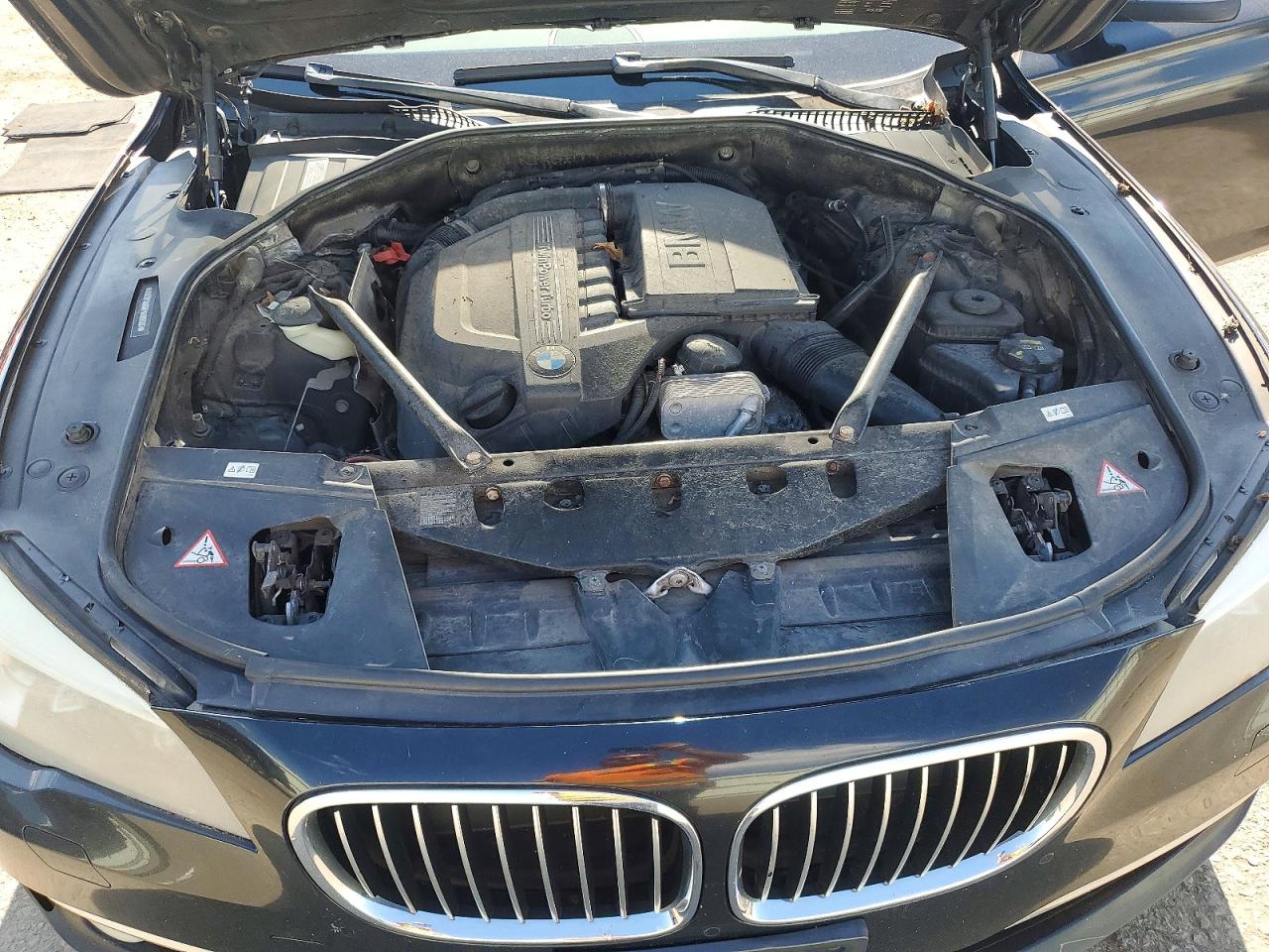 2015 BMW 740 xDrive