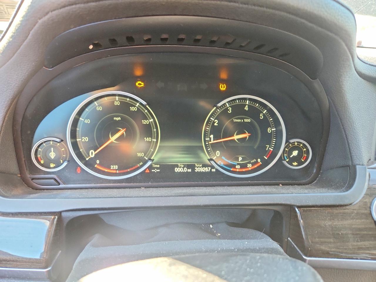 2015 BMW 740 xDrive