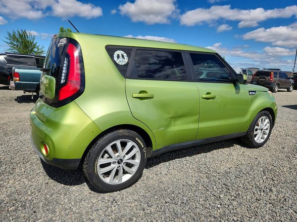 2017 KIA SOUL Plus