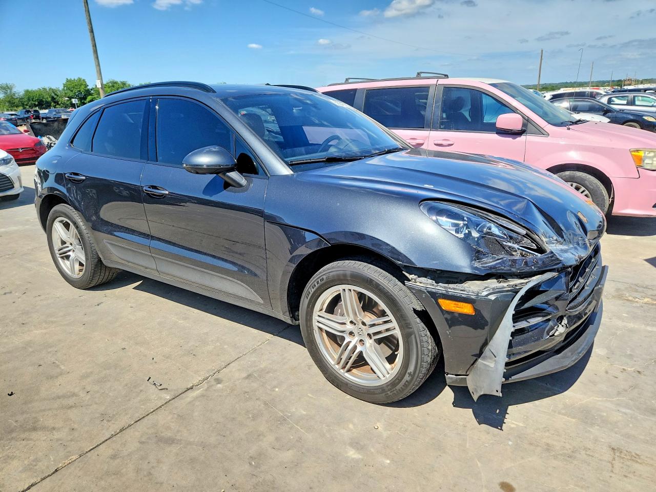 2021 PORSCHE MACAN Base