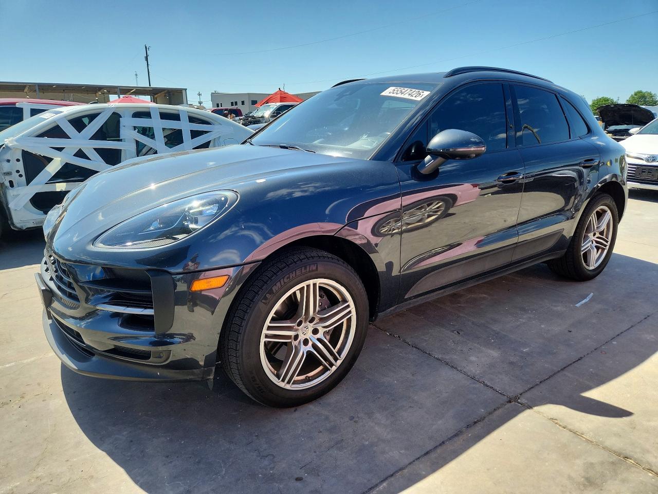 2021 PORSCHE MACAN Base