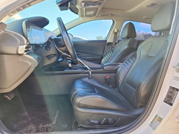 2021 HYUNDAI ELANTRA SEL