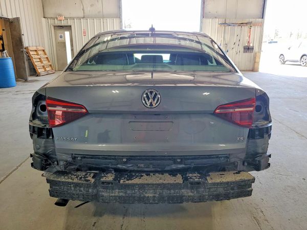2019 VOLKSWAGEN PASSAT