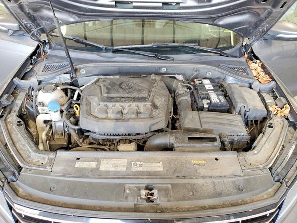 2019 VOLKSWAGEN PASSAT