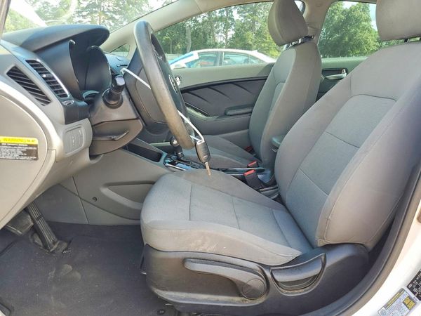 2018 KIA FORTE LX Base
