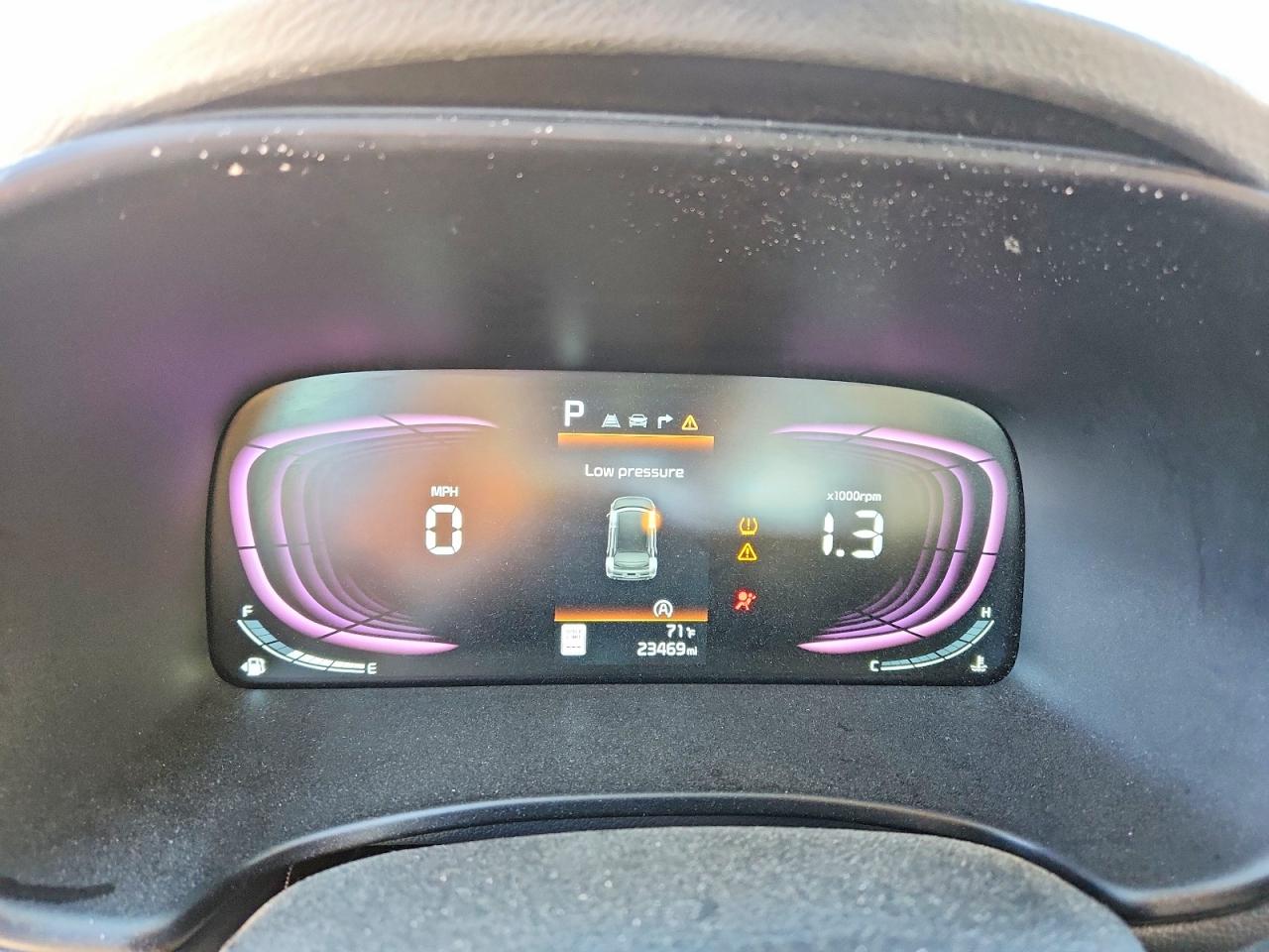 2023 KIA SOUL LX, S
