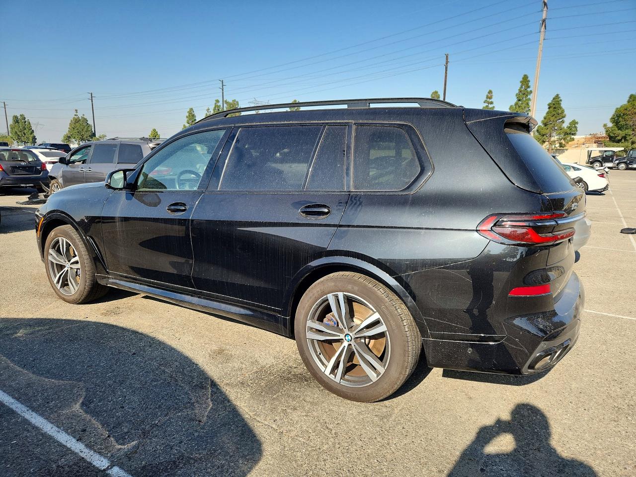 2023 BMW X7