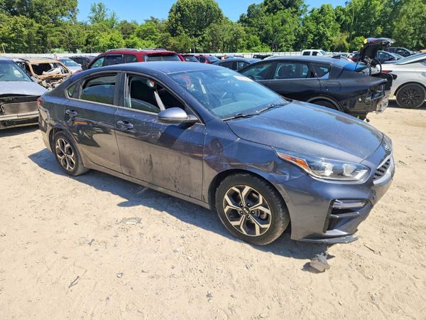 2021 KIA FORTE FE, LXS