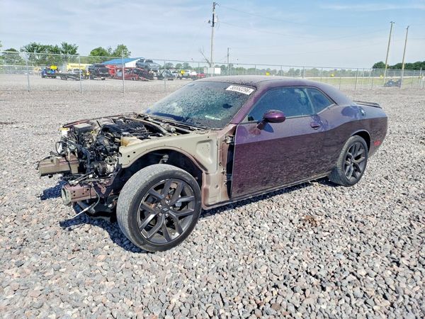 2022 DODGE CHALLENGER SXT