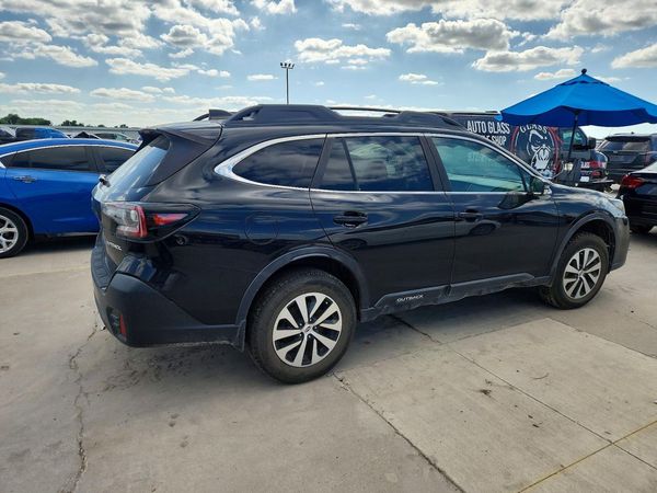 2020 SUBARU OUTBACK Premium