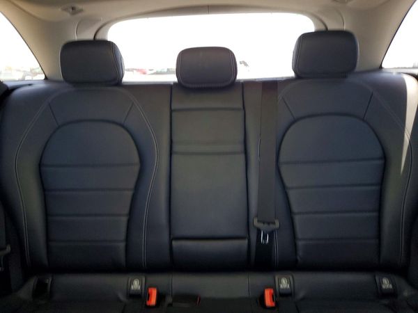 2016 MERCEDES-BENZ GLC GLC300 Base-4M