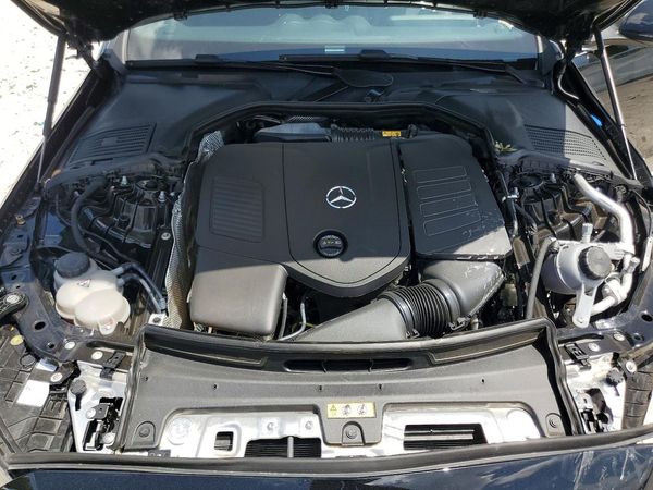 2025 MERCEDES-BENZ C C300