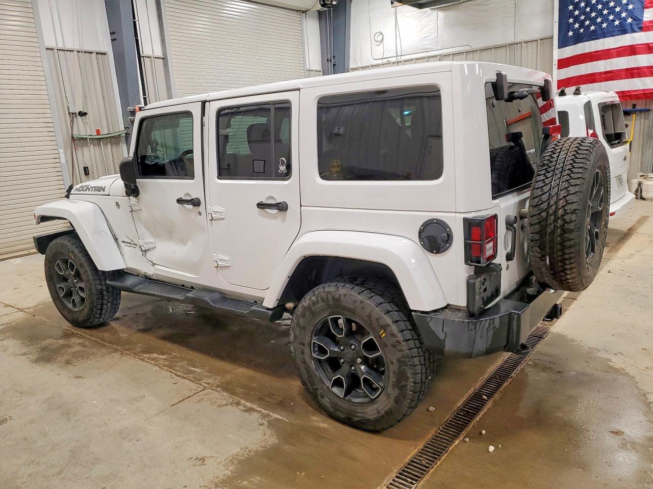 2017 JEEP WRANGLER UNLIMITED SAHARA 4X4