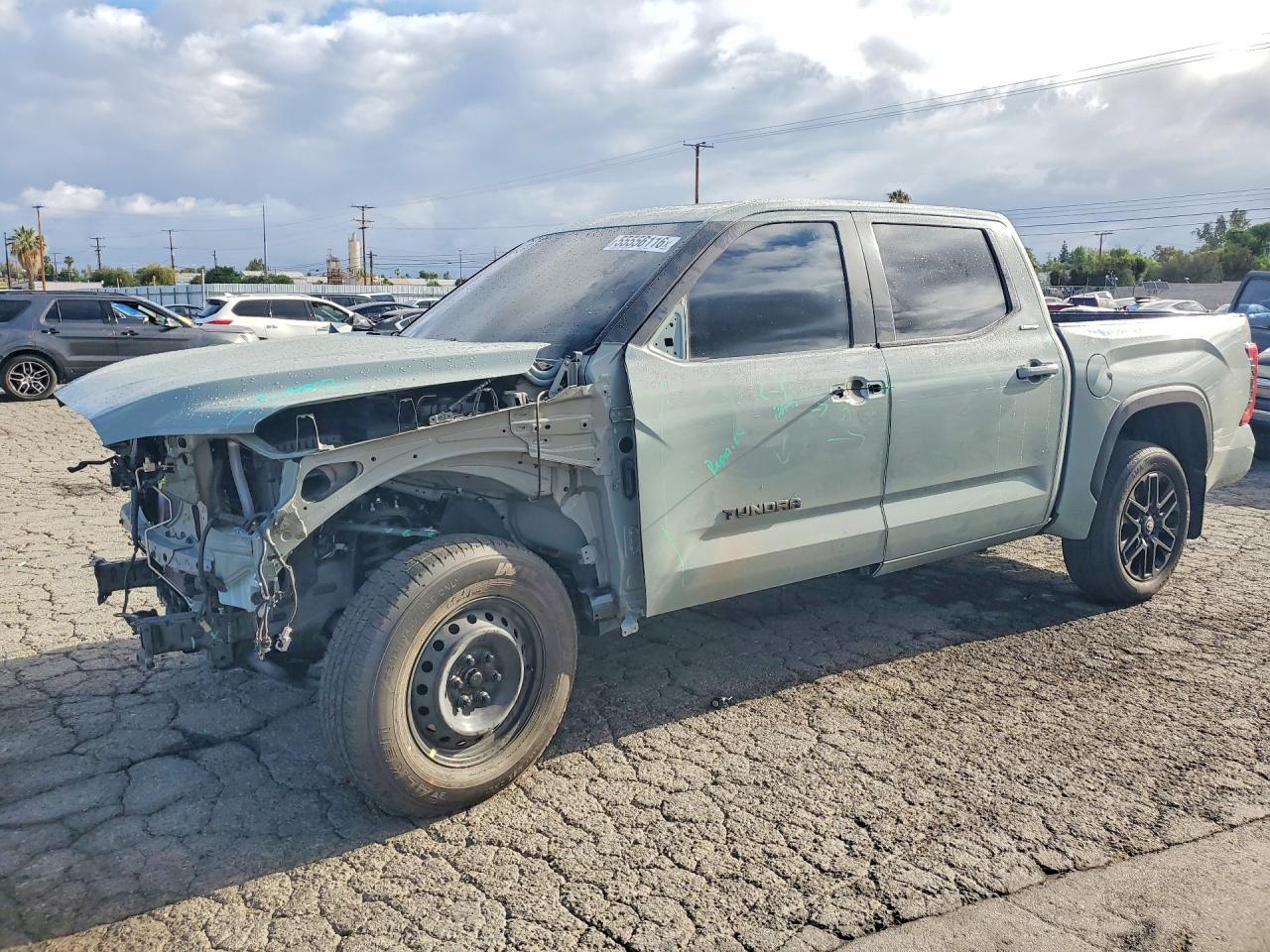 2025 TOYOTA TUNDRA