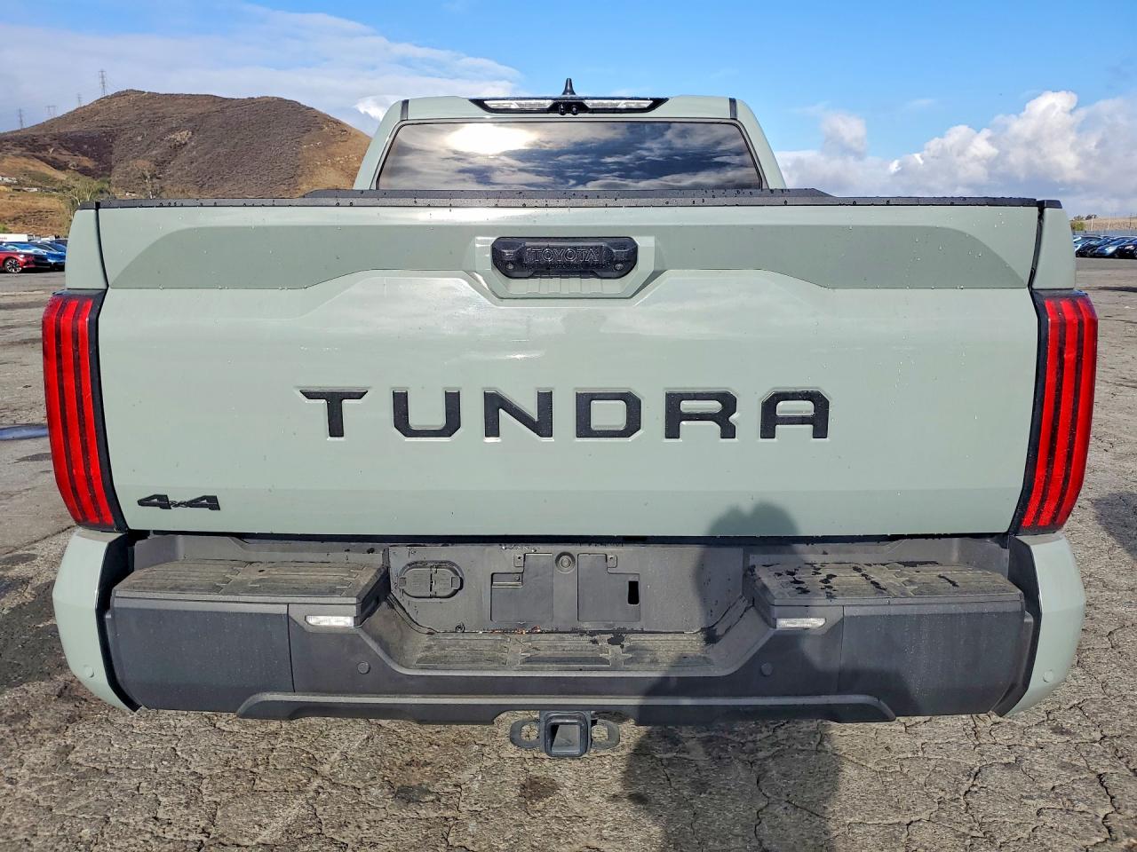 2025 TOYOTA TUNDRA