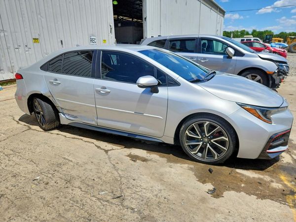 2020 TOYOTA COROLLA SE, CVT