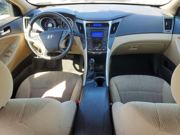 2013 HYUNDAI SONATA