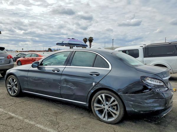 2016 MERCEDES-BENZ C C300