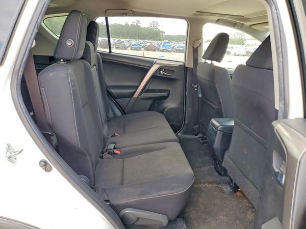 2016 TOYOTA RAV4 XLE (M Grade)