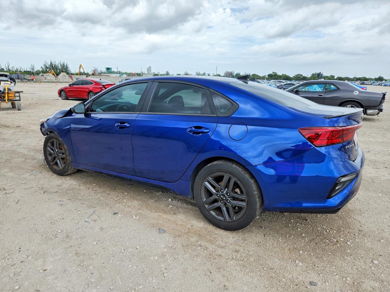 2021 KIA FORTE GT Line