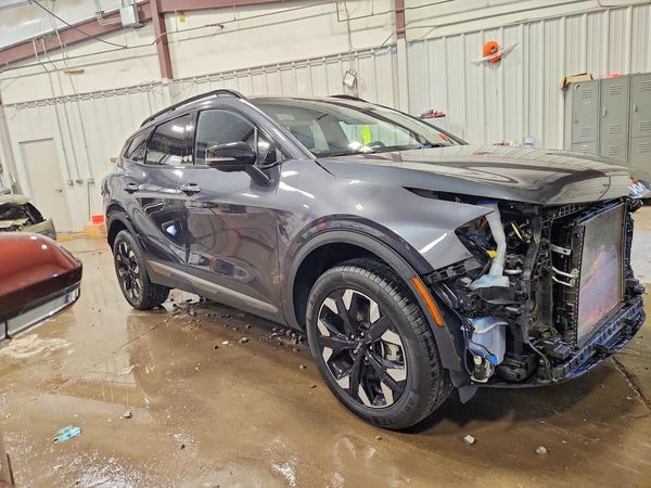 2023 KIA SPORTAGE X-LINE