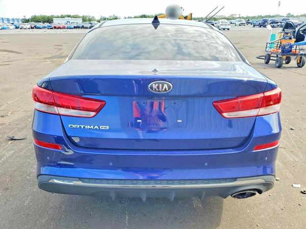2019 KIA OPTIMA LX, S