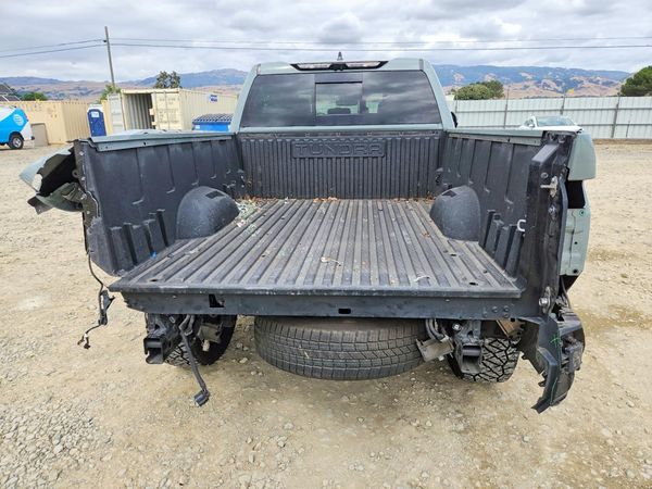 2024 TOYOTA TUNDRA