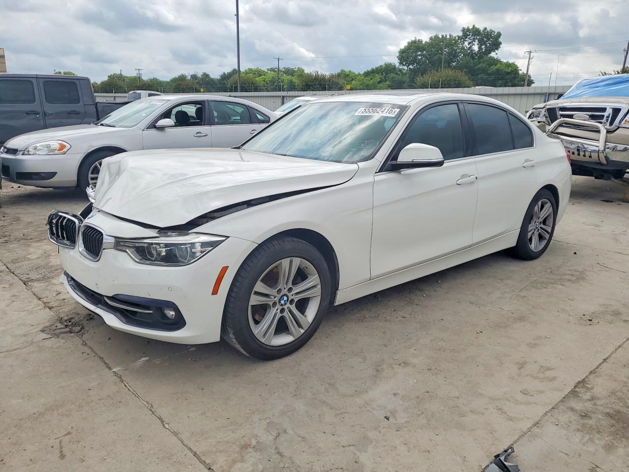 2018 BMW 330