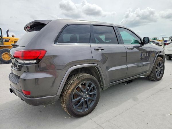 2019 JEEP GRAND CHEROKEE LAREDO 4X4