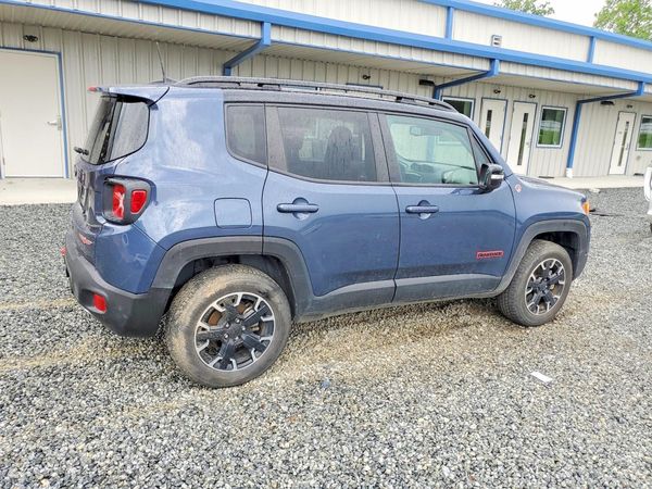 2023 JEEP RENEGADE TRAILHAWK 4X4